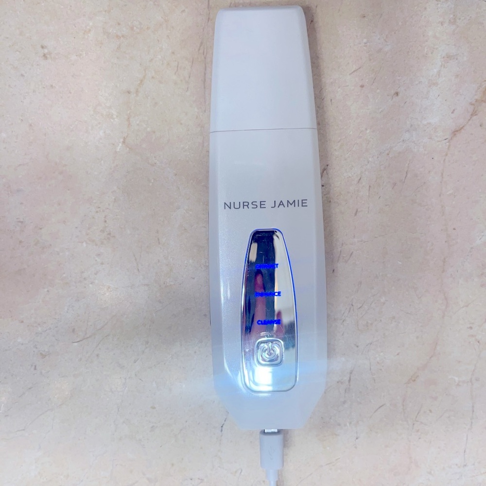 Dermascrape Ultrasonic Skin Scrubbing & Skin Care Enhancing Tool
NURSE JAMIE